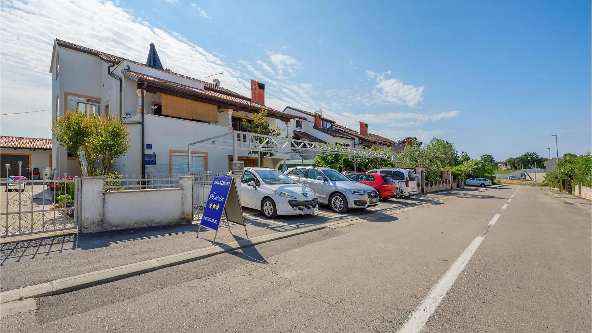 Cozy Apartment In Porec With Wifi